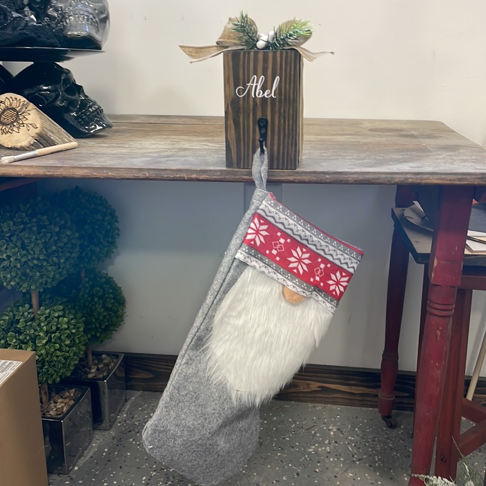 Personalized stocking holders - Picture 2 of 4
